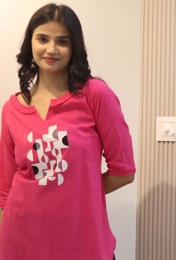 Embroidered Kurta Geometry on Pink