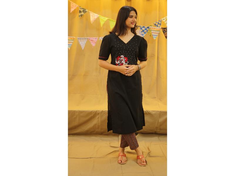 Black Flora Kurti