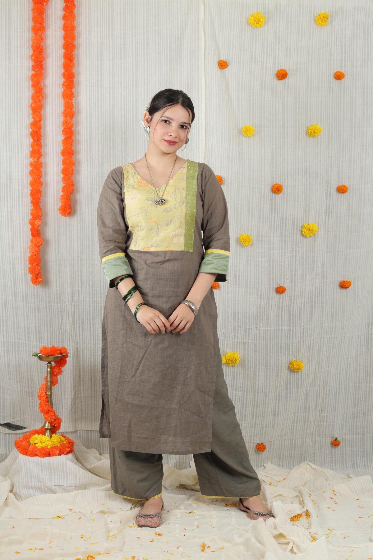 Cotton Ready-to-Wear Kurta - Elegant Ethnic Design NAV-002