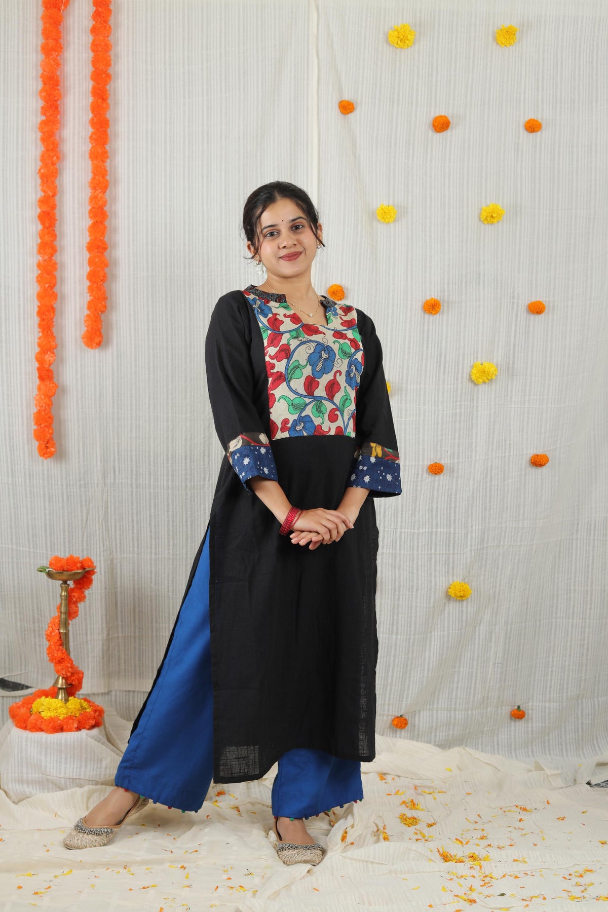 Cotton Ready-to-Wear Kurta - Elegant Ethnic Design NAV-007