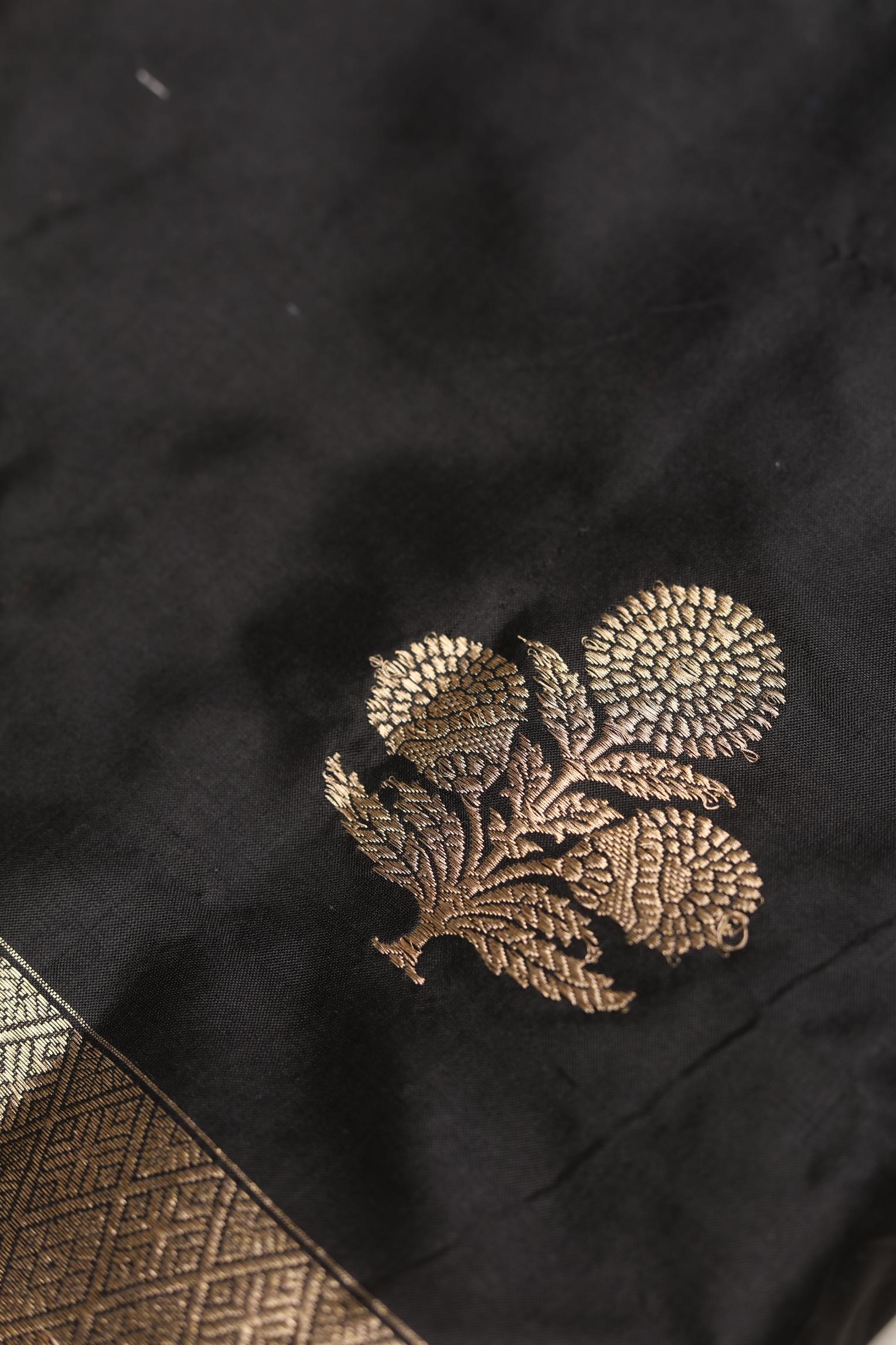 Pure Katan Banarasi Silk Set -104