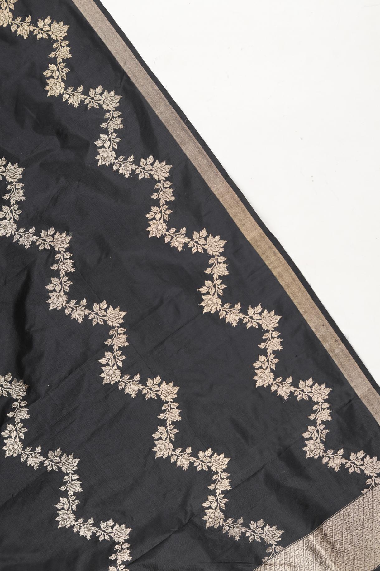 Pure Katan Banarasi Silk Set -104