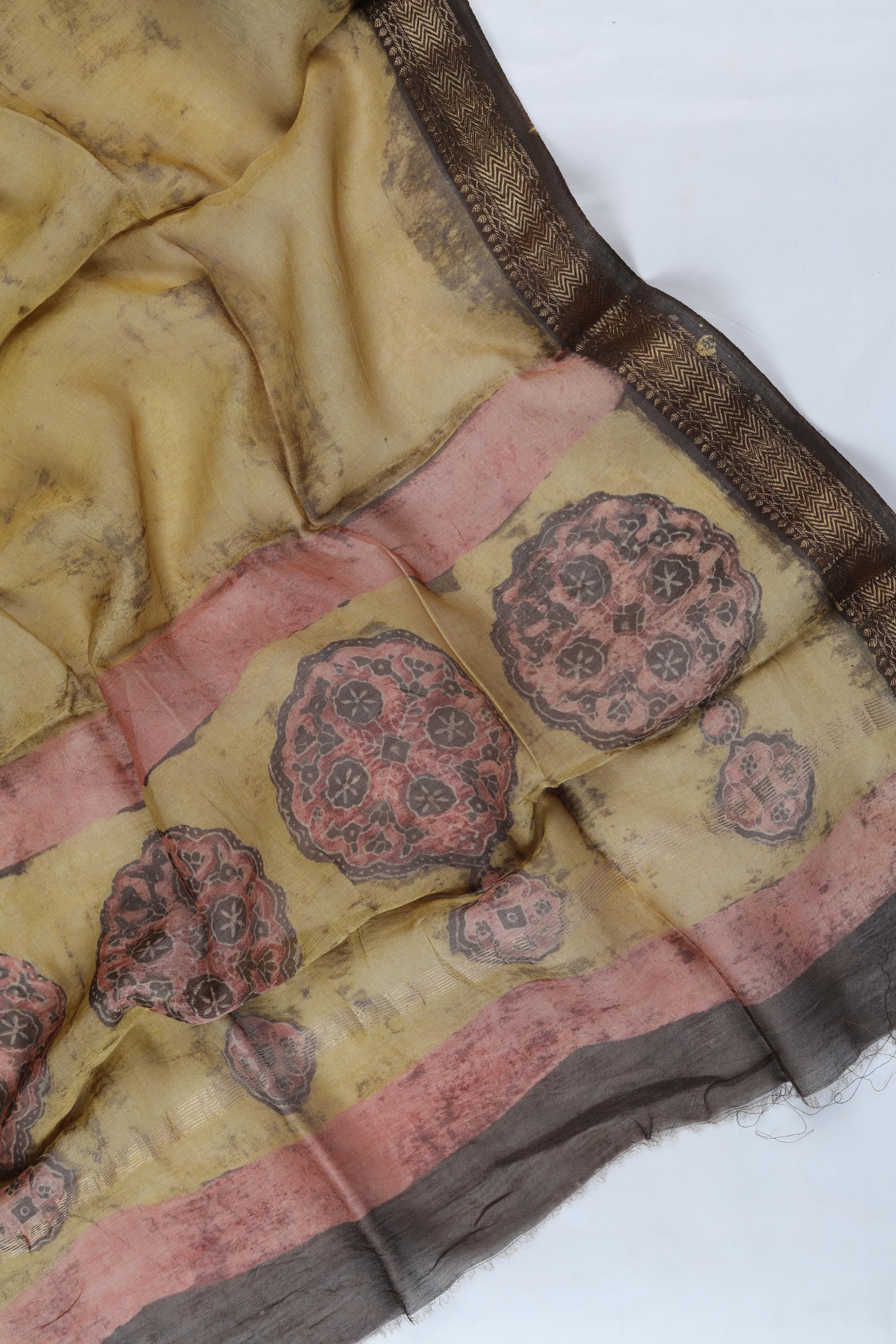 Chanderi 3 Piece Unstitched Suit Set – Traditional Weave-361