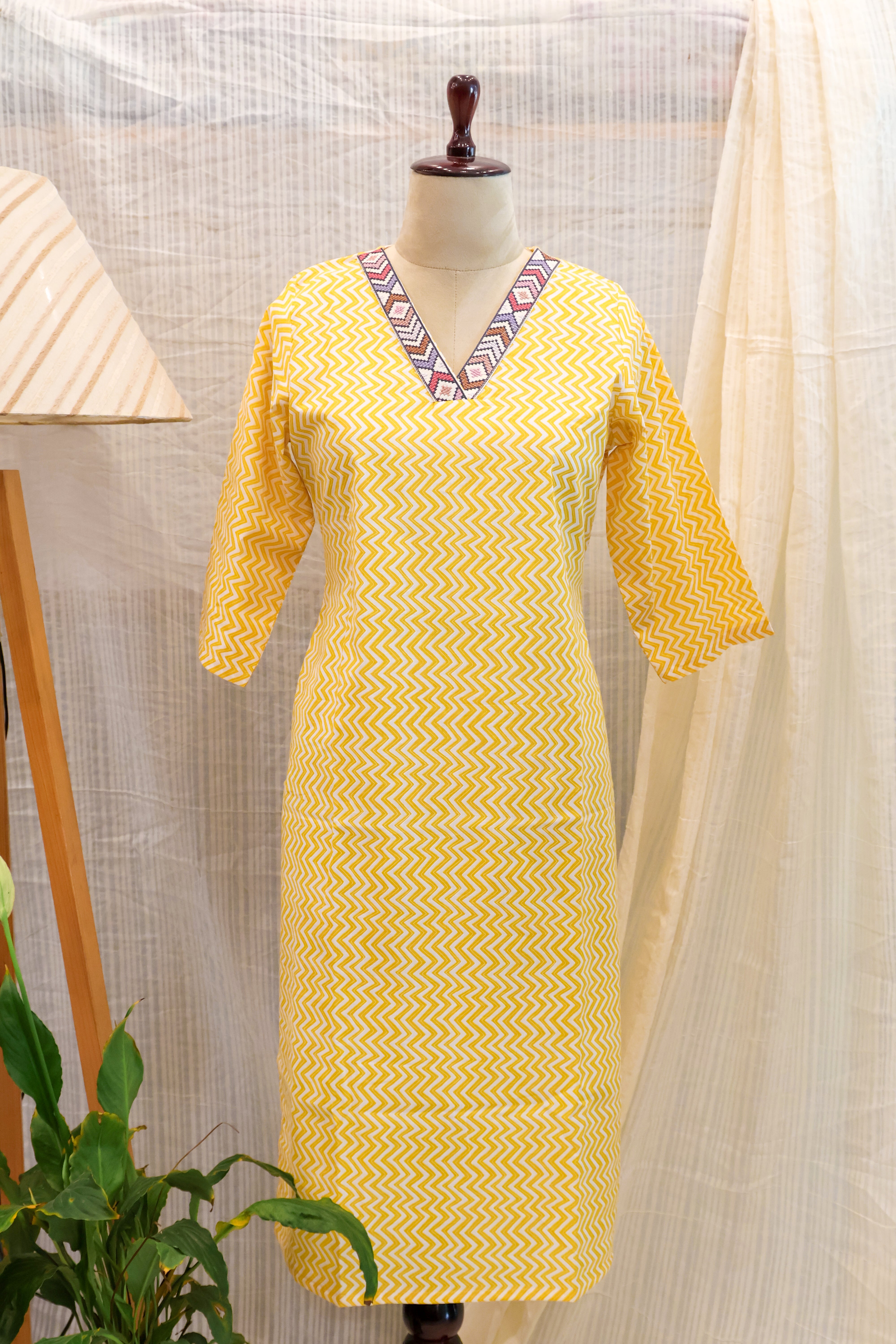 Classic Cotton Kurti Ready-to-Wear – Elegant Ethnic Design RMK 26001-B