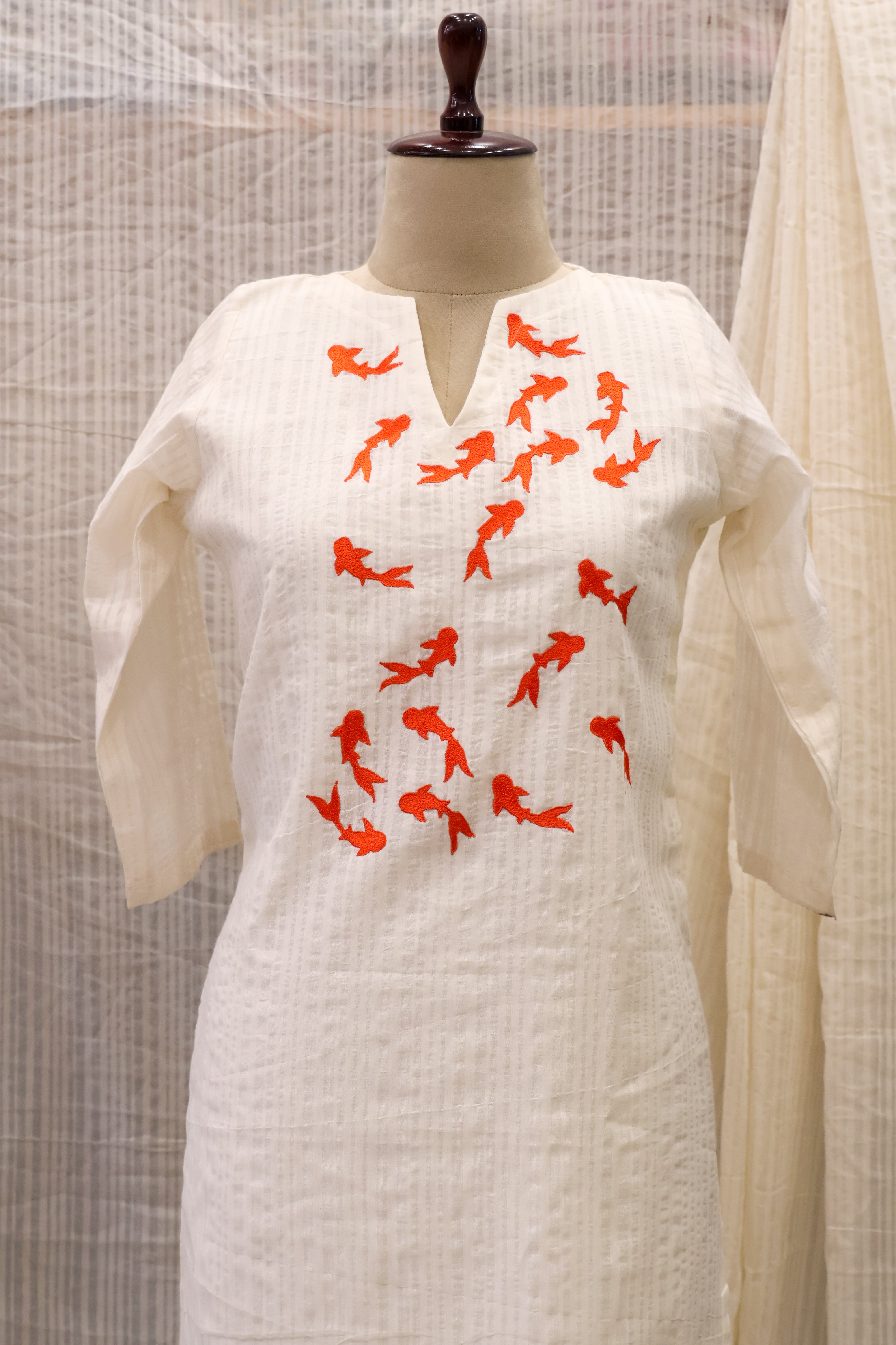 Cotton Ready-to-Wear Kurta - Elegant Ethnic Design RMK-205
