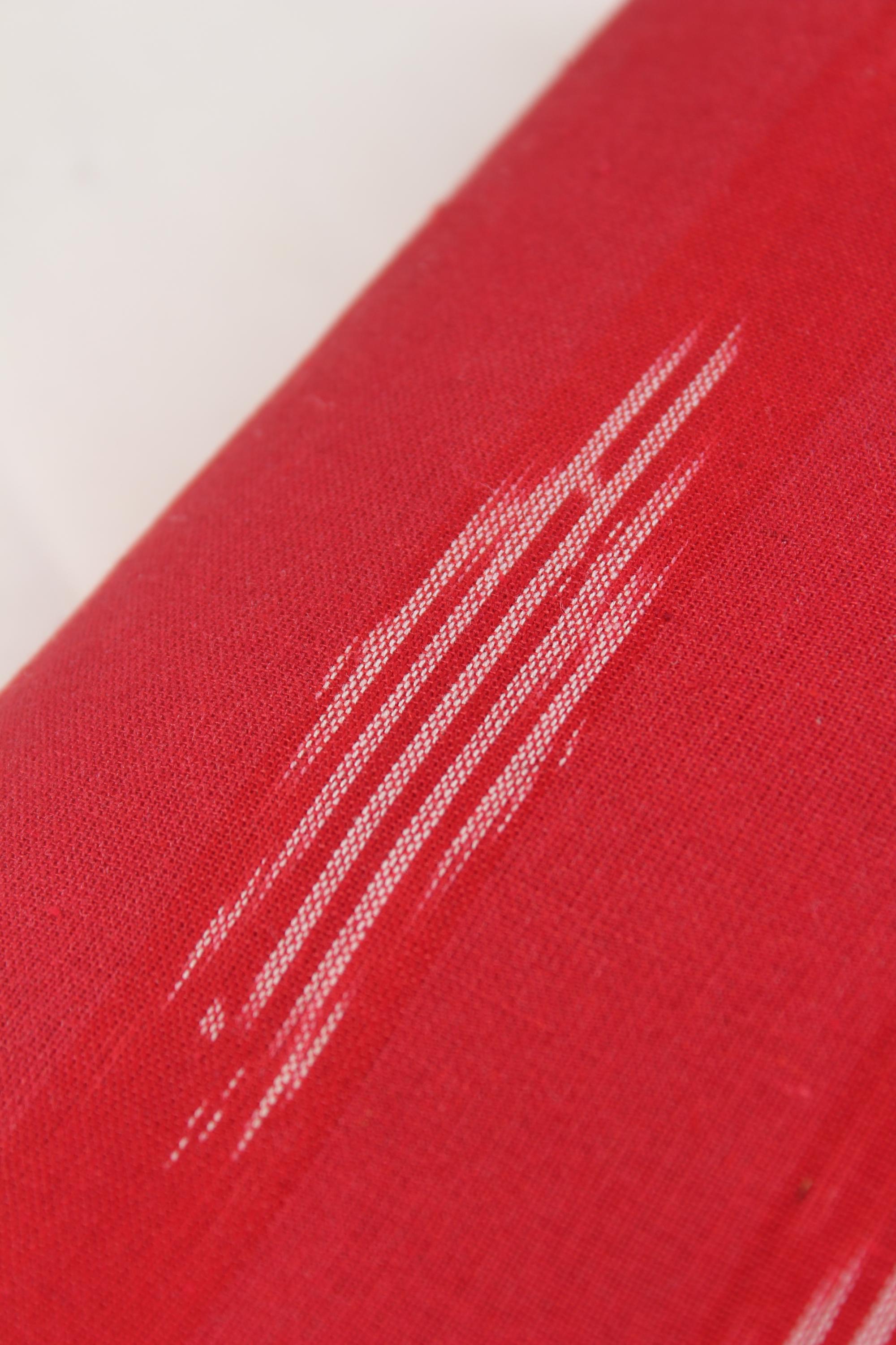 Embroidered fabric set of 2