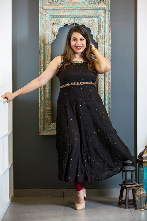 Classic Black Georgette Butti