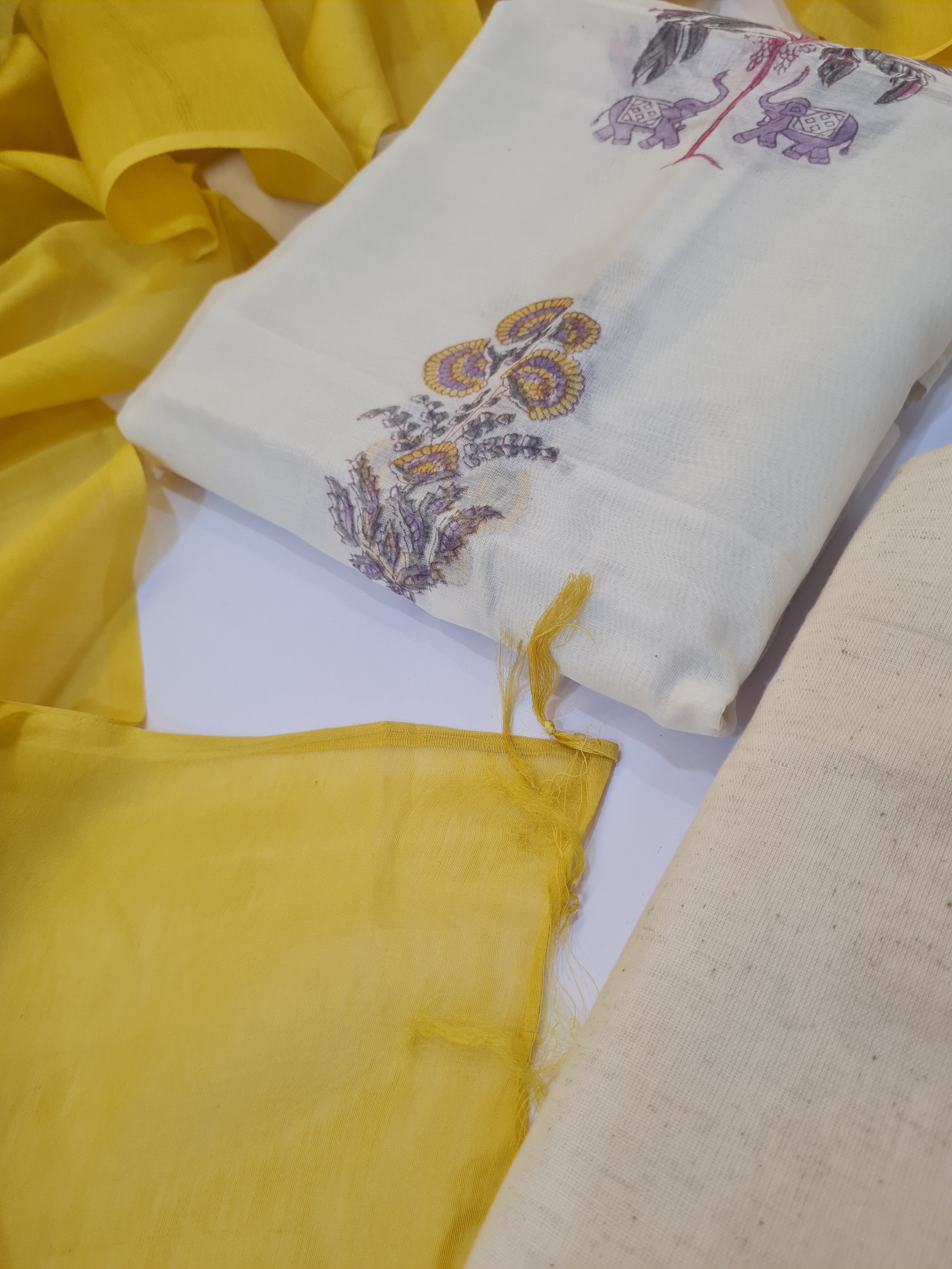 Chanderi 3 Piece Unstitched Set - Classic Ethnic Design