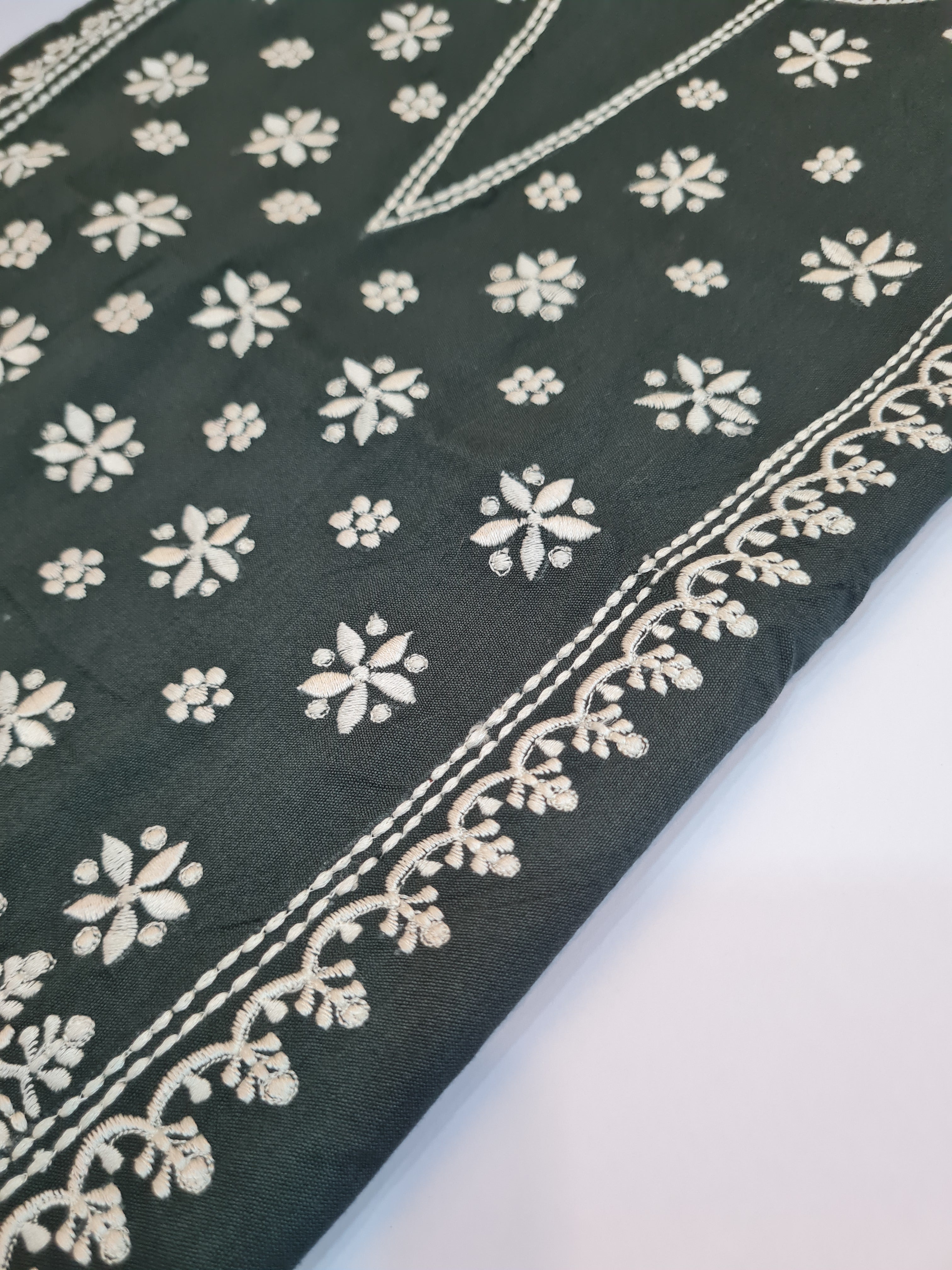 GAWAKSH SIGNATURE Embroidered Kurta Fabric - Elegant Ethnic Wear 005