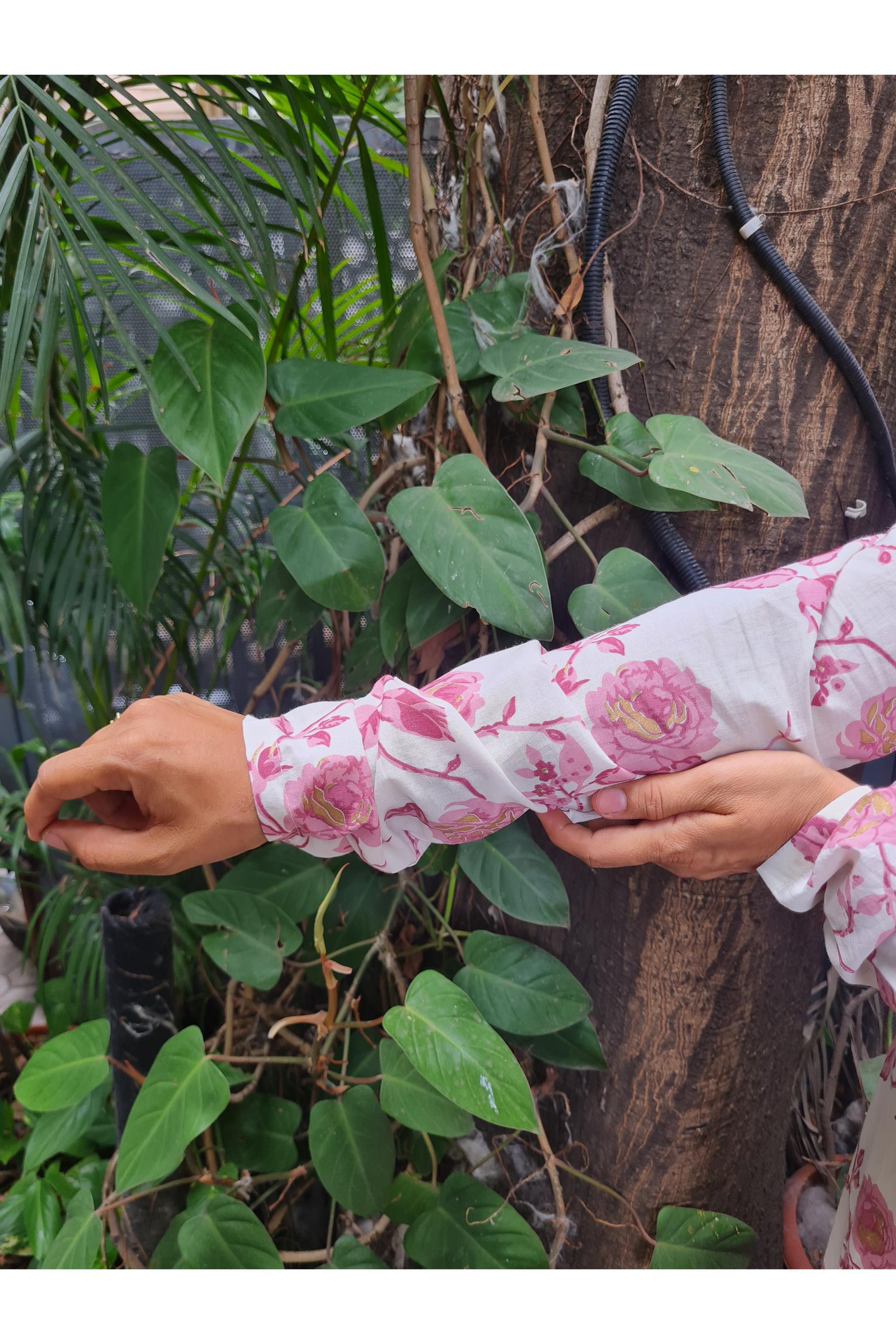 Classic Floral Cotton Kurti Ready-to-Wear – Elegant Ethnic Design D2
