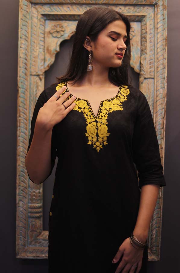 Embroidered Kurta Yellow Flowers Gawaksh Signature