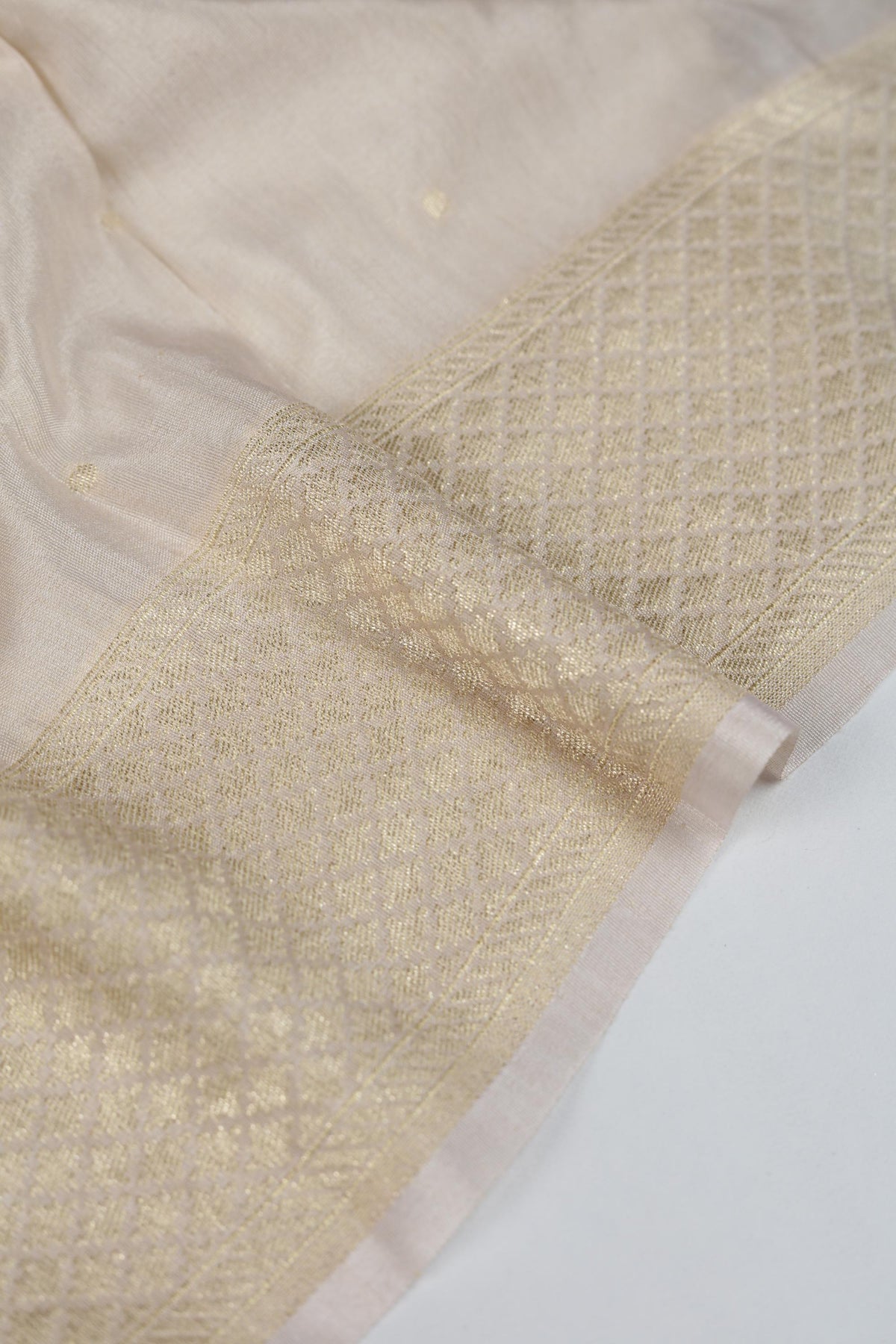 Raw Silk 3 Piece Unstitched Suit Set – Classic Ethnic Style-431