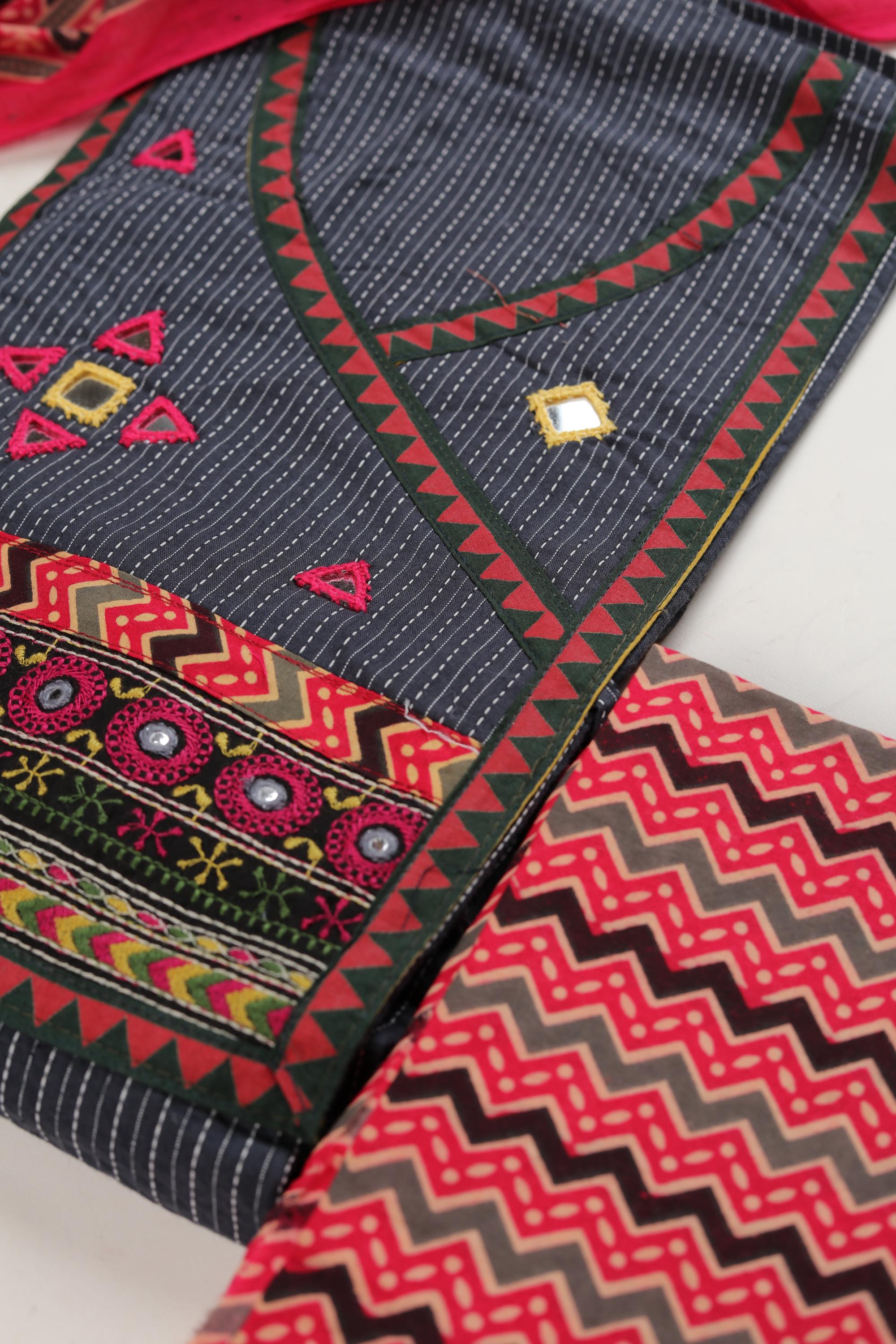 Elegant Cotton Kantha Work Suit with Printed Dupatta-2