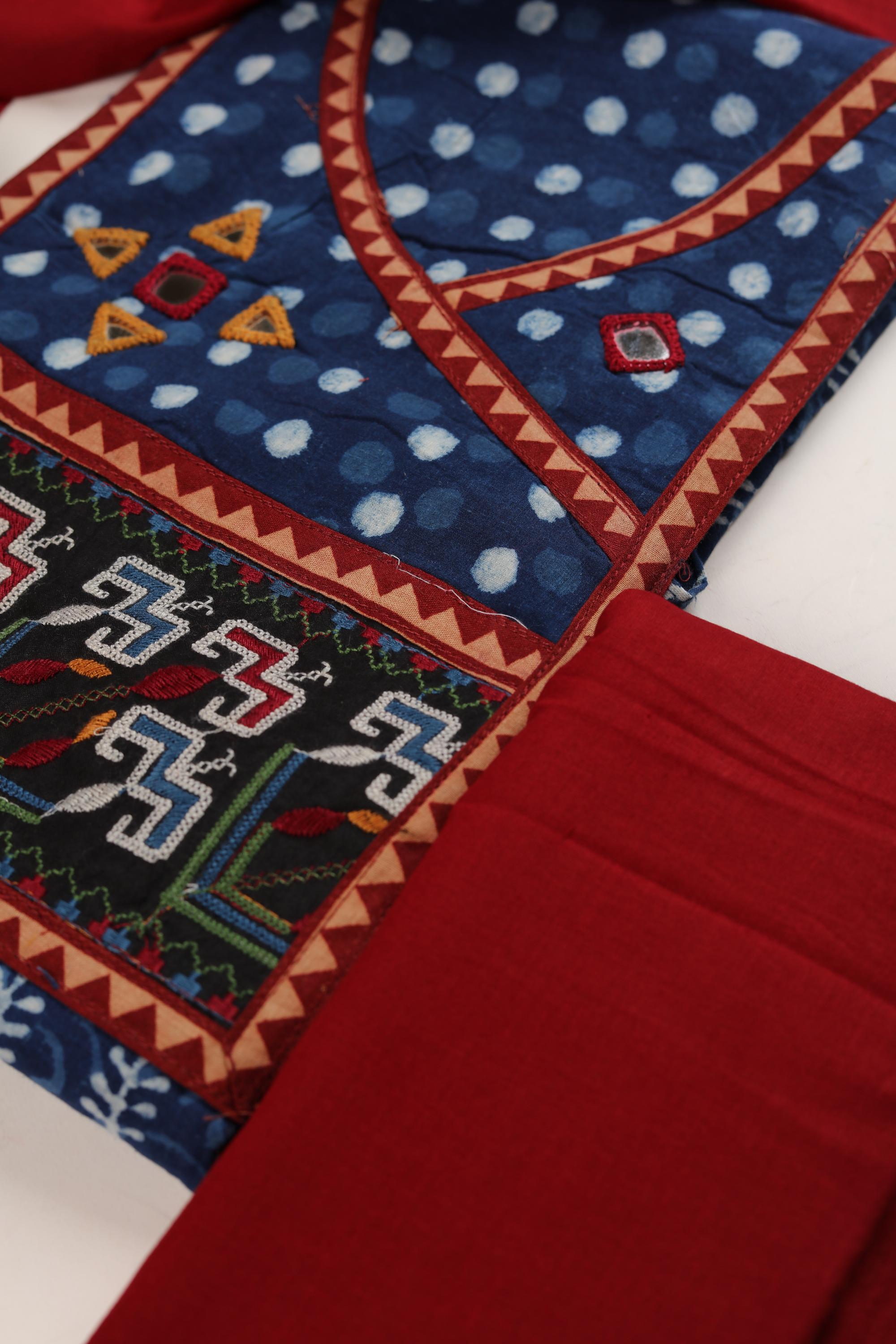 Elegant Cotton Kantha Work Suit with Printed Dupatta-5
