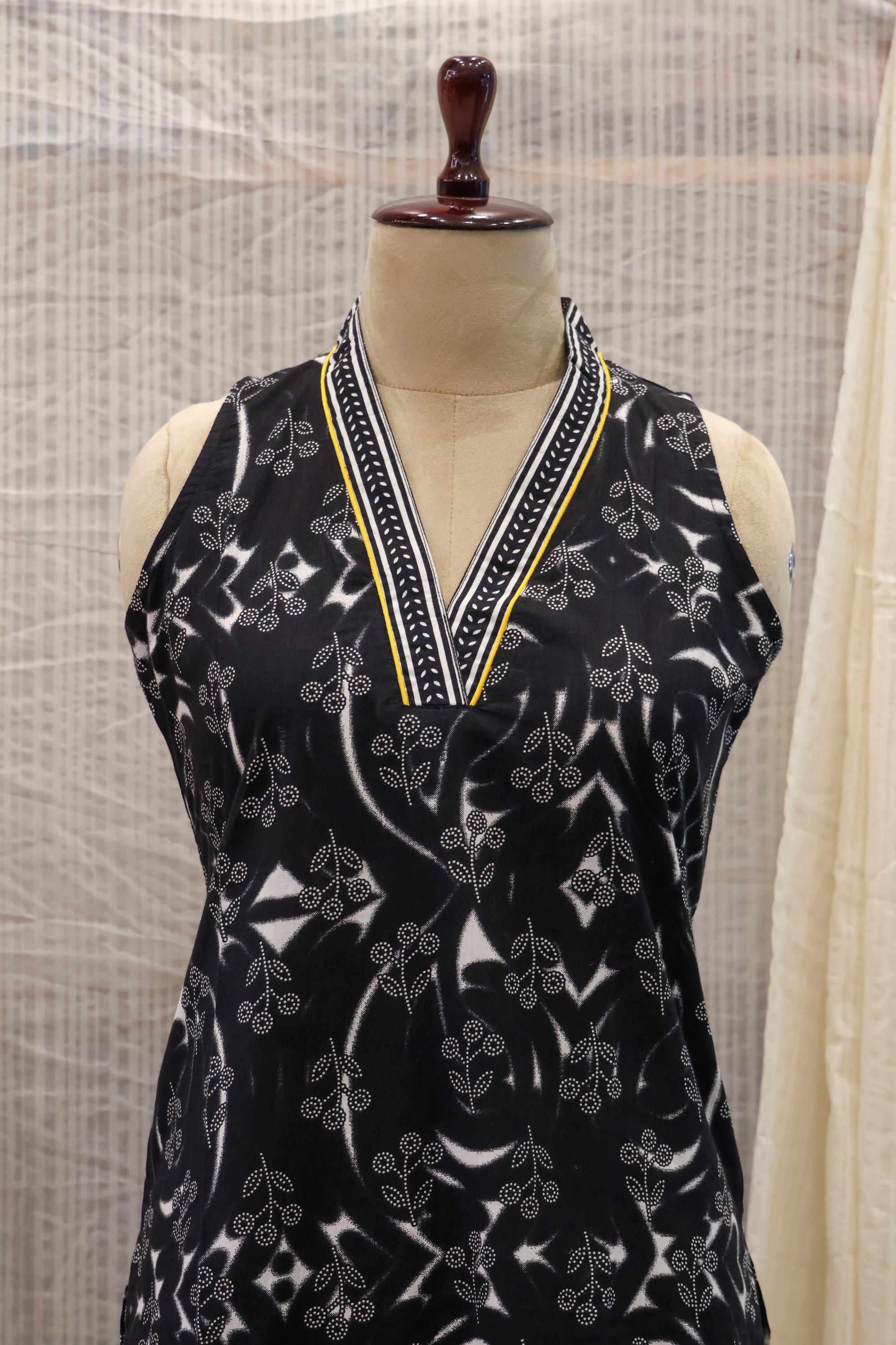 Cotton Ready-to-Wear Kurta - Elegant Ethnic Design RMK-235