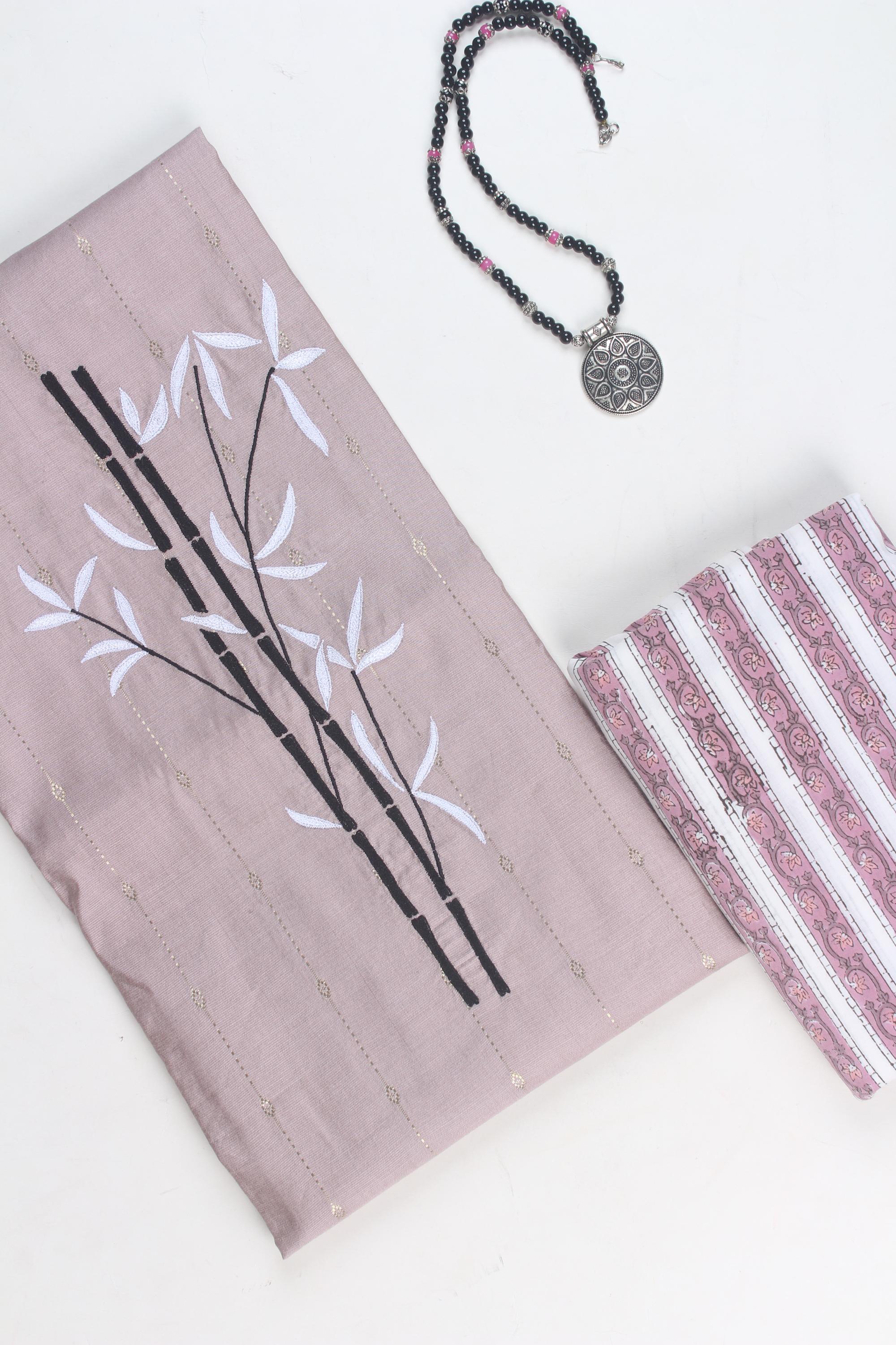 Embroidered fabric set of 2