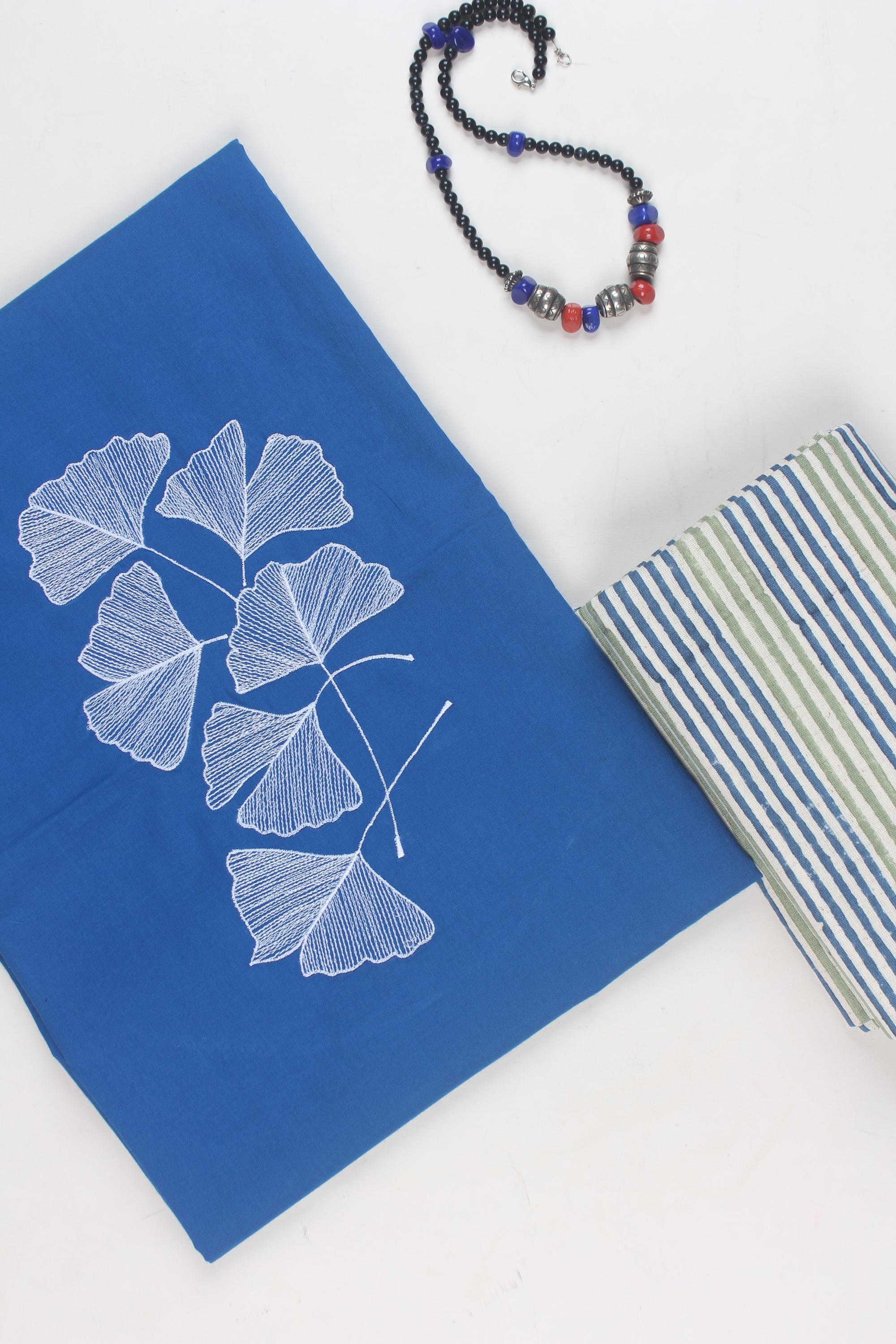 Embroidered fabric set of 2