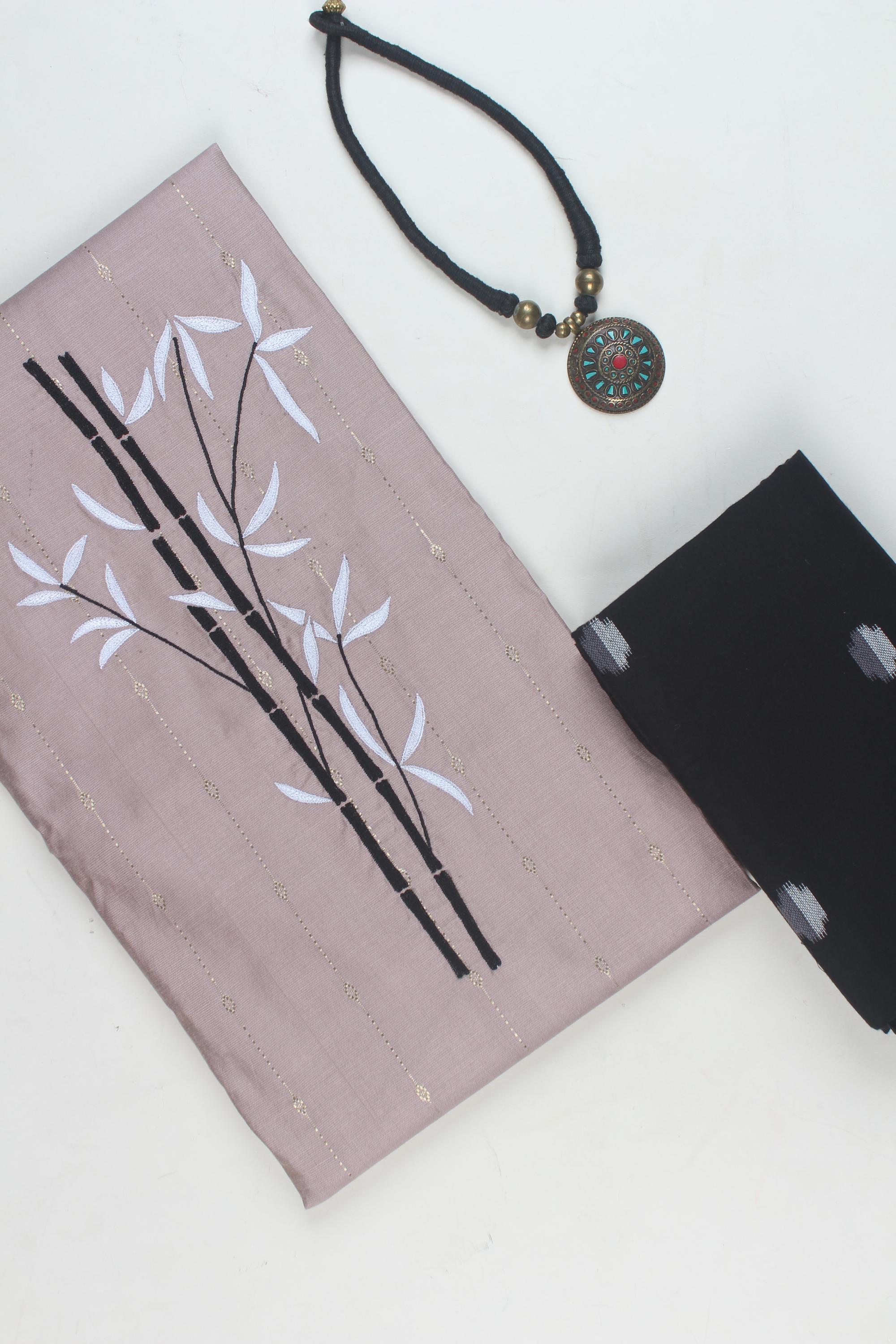 Embroidered fabric set of 2