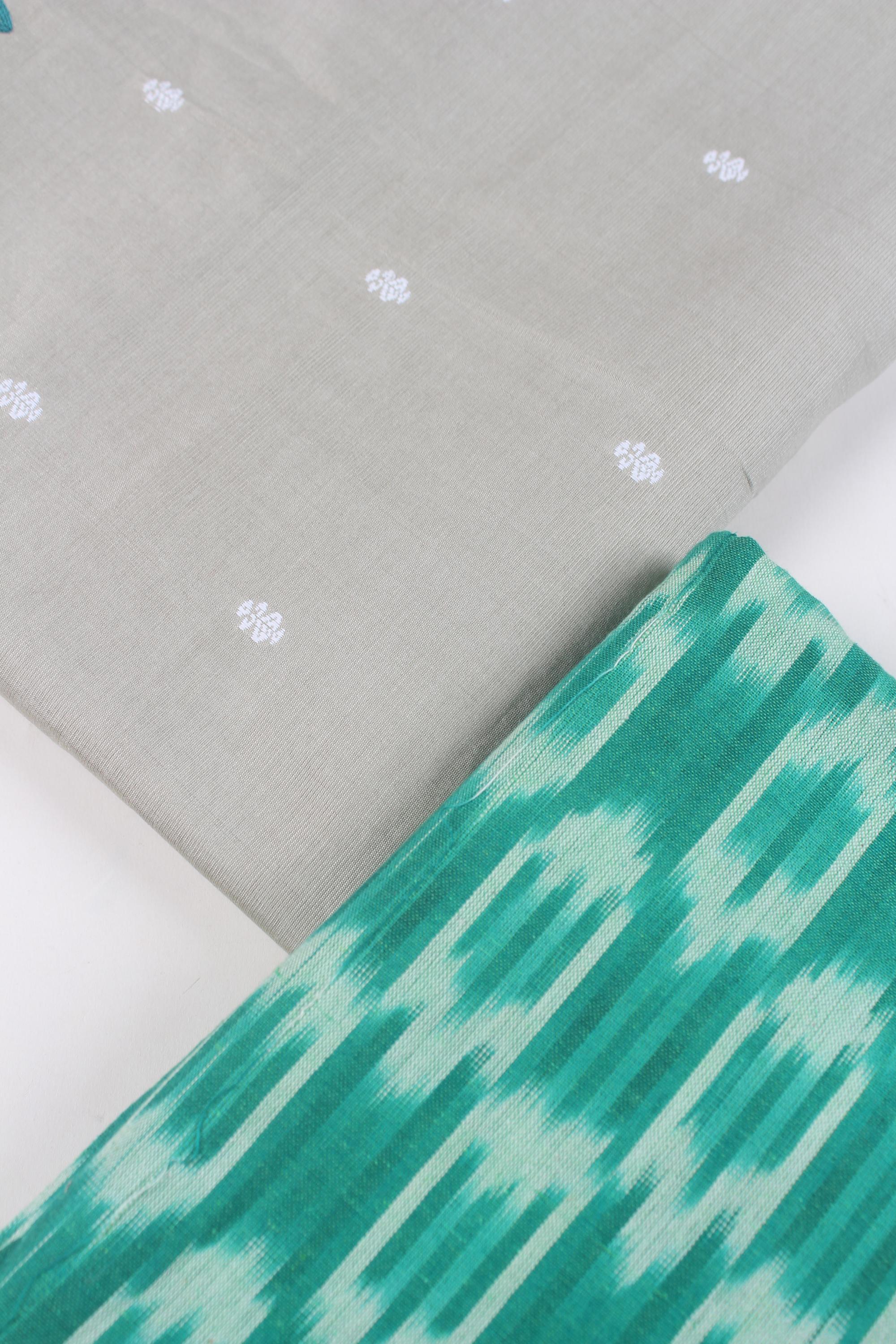 Embroidered fabric set of 2