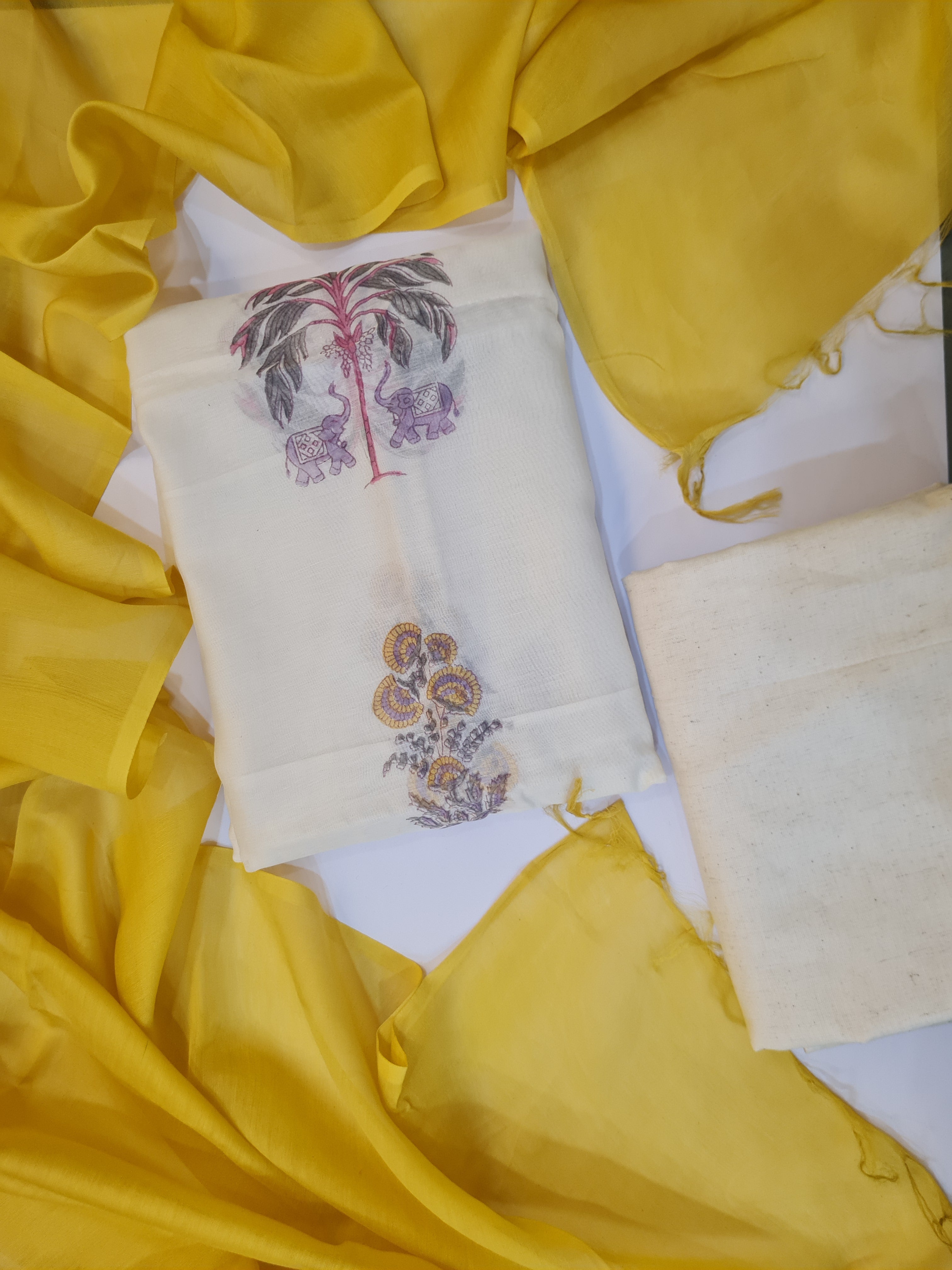 Chanderi 3 Piece Unstitched Set - Classic Ethnic Design