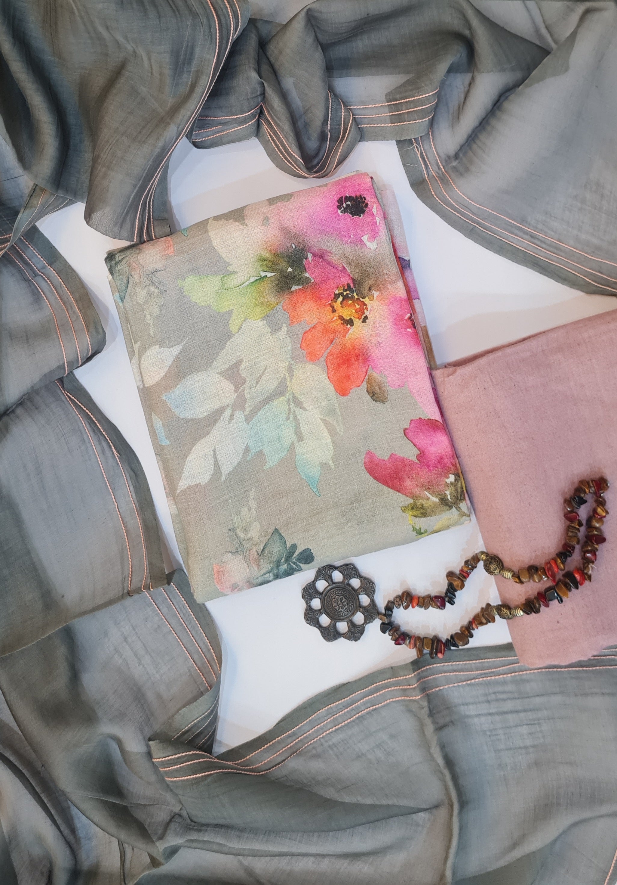 Printed Linen 3 Piece Unstitched Set - Elegant Ethnic Design